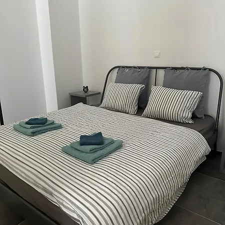 Rr Bus Station Pressburg