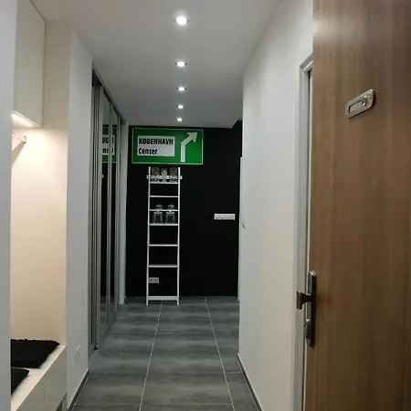 Rr Bus Station Διαμέρισμα